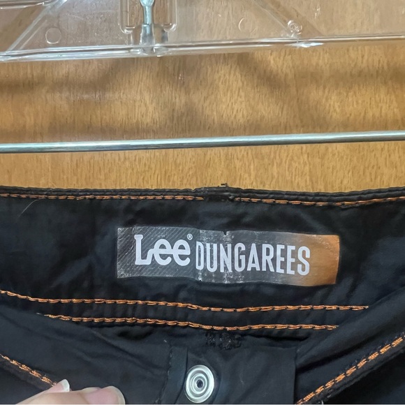 Lee Dungarees Cargo Shorts - Picture 5 of 10